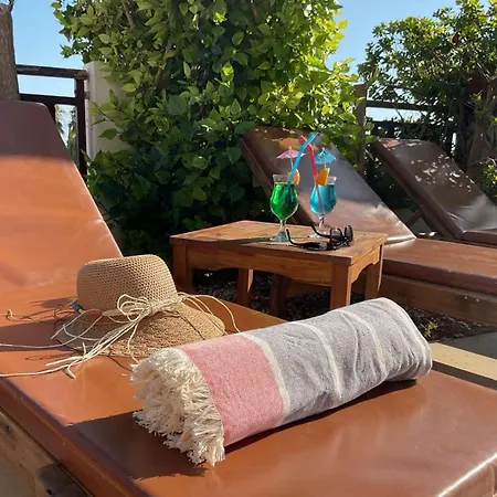 Infinisea Blu Luxury With Private Pool Coral Bay Strip